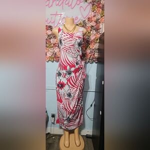 Robbie Bee Pink White Floral Maxi Dress